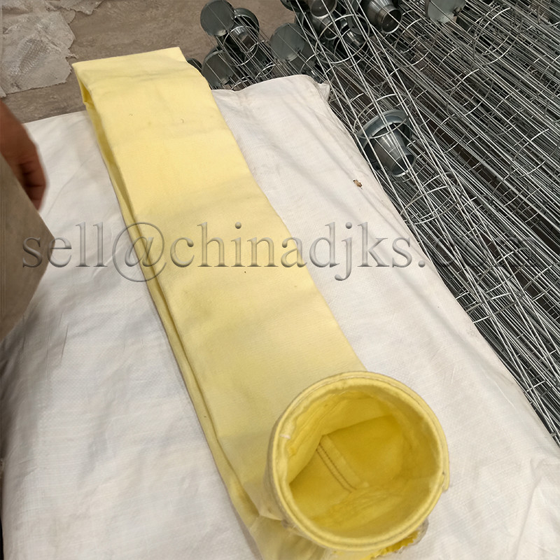 τσάντα φίλτρων σκόνης 133*2000mm για την υψηλής θερμοκρασίας αντίσταση εγκαταστάσεων αποτέφρωσης