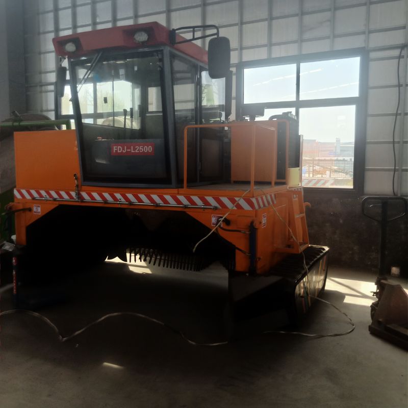 Κινητά μηχανήματα του Turner λιπάσματος τύπων αντιολισθητικών αλυσίδων για τα υλικά λιπάσματος